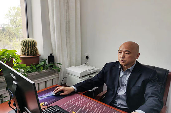 邱宇.jpg